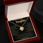 Collar con nudo de amor dorado "A mi bella hija: endereza tu corona"